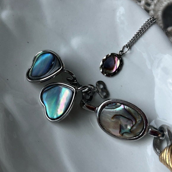 Vintage Abalone Pearl Jewelry Set~Earrings, Necklace, Bracelet - Picture 8 of 16